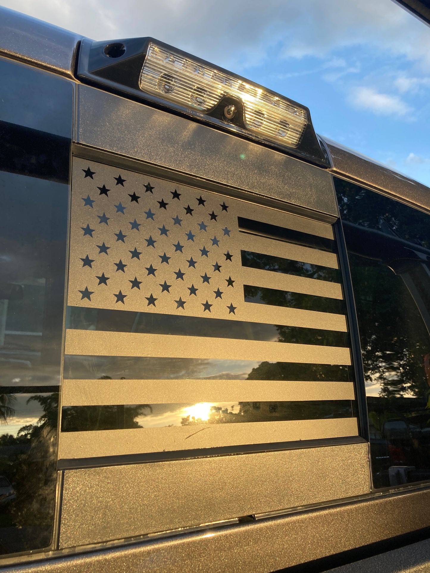 Dodge RAM 1500/2500/3500 Rear Middle Sliding Window American Flag Decal 2009-2024