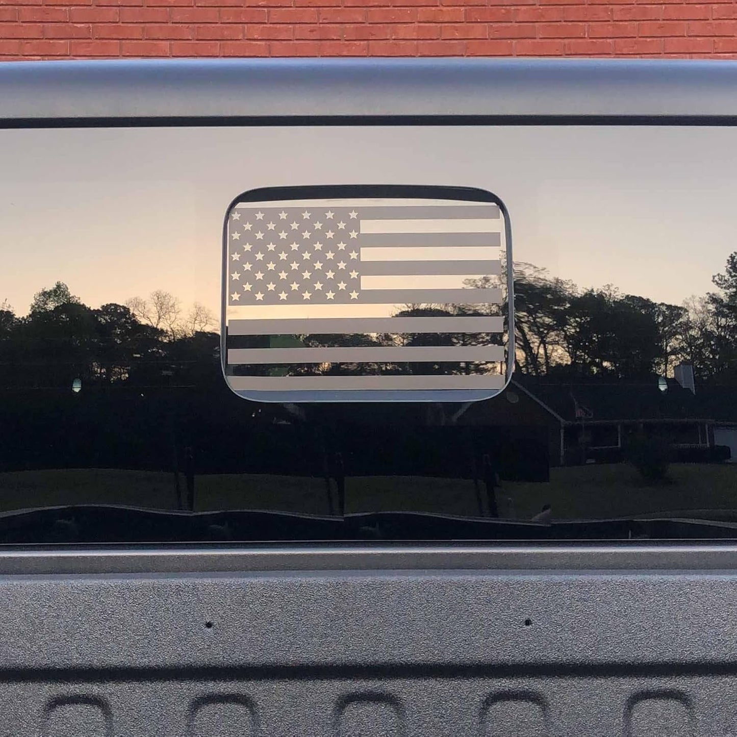 Jeep Gladiator  2020-2026 Rear Middle Window American Flag Decal
