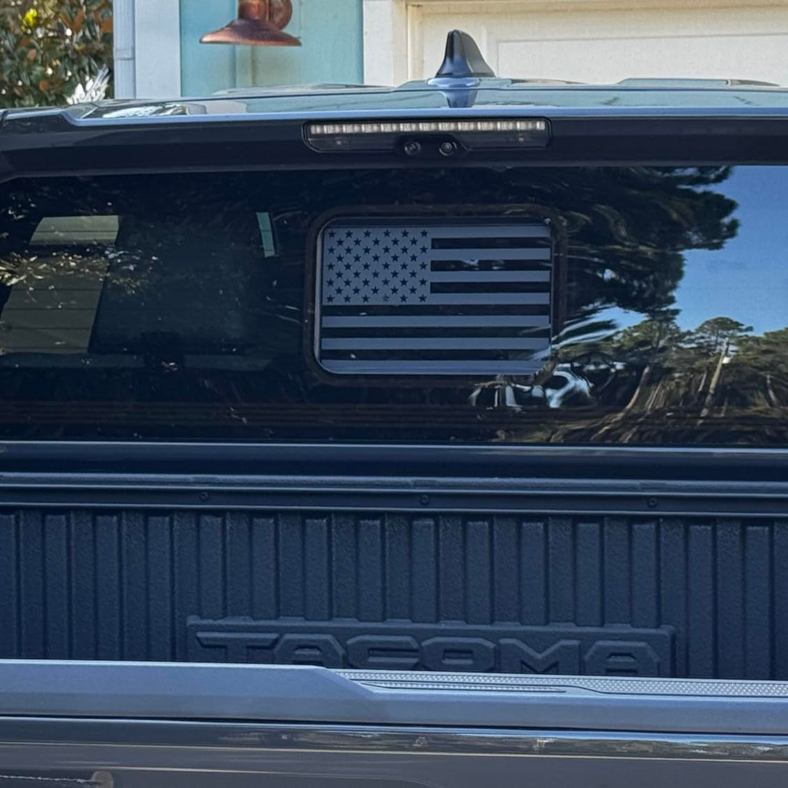 Toyota Tacoma  2024-2026 Rear Middle Window American Flag Decal